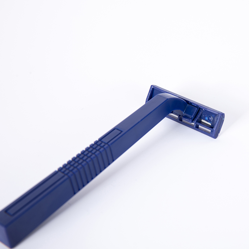 Jednočepelový jednorázový holicí strojek pro ženy