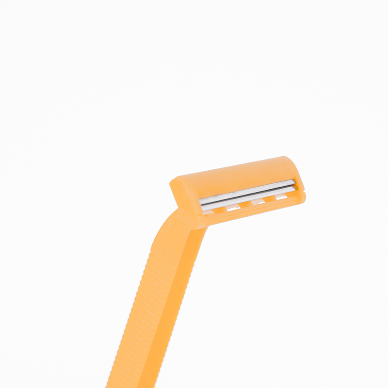 Ultra hladké pánské jednorázové holicí strojky pro ženy