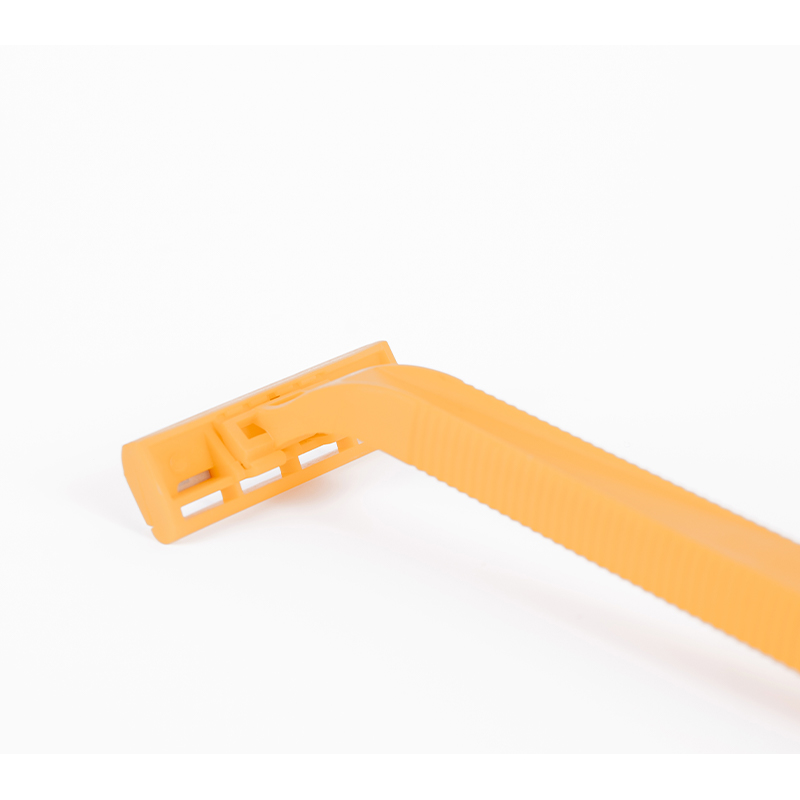 Ultra hladké pánské jednorázové holicí strojky pro ženy