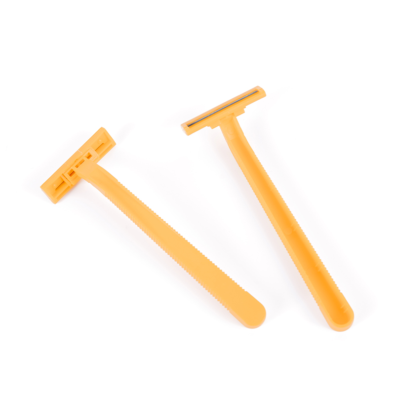 Ultra hladké pánské jednorázové holicí strojky pro ženy